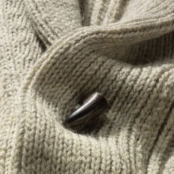 Strickjacken * Black Sheep Cardigan