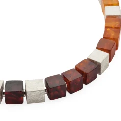 Schmuck * Marcin Zaremski Collier Bernsteinwürfel