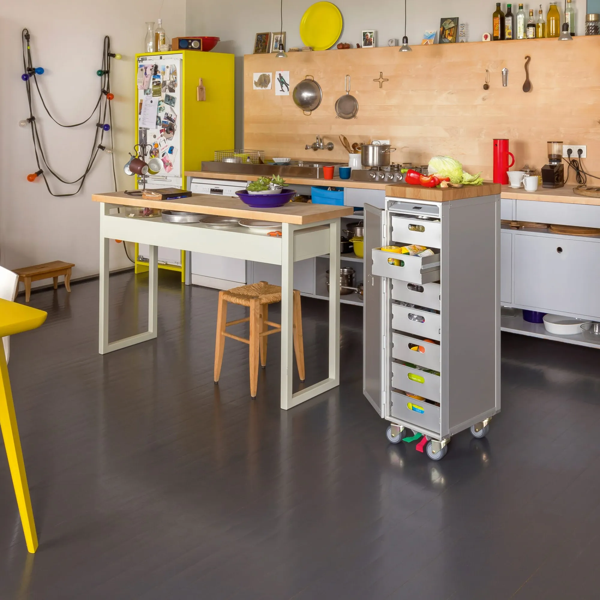 Büroschränke|Kleinmöbel * Containertrolley MGN