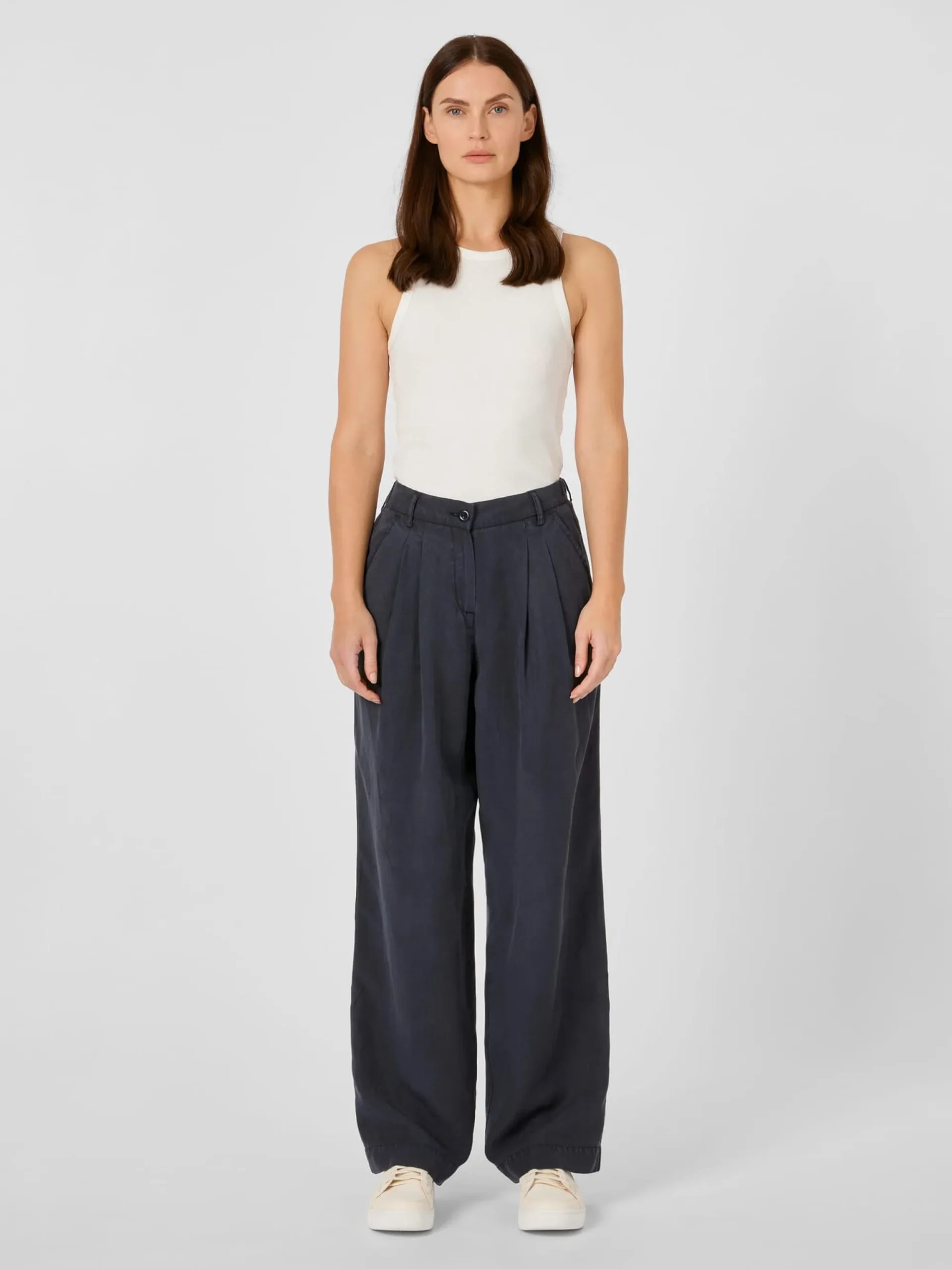 Hosen * Manufactum Damen-Bundfaltenhose Lyocell Dunkelblau