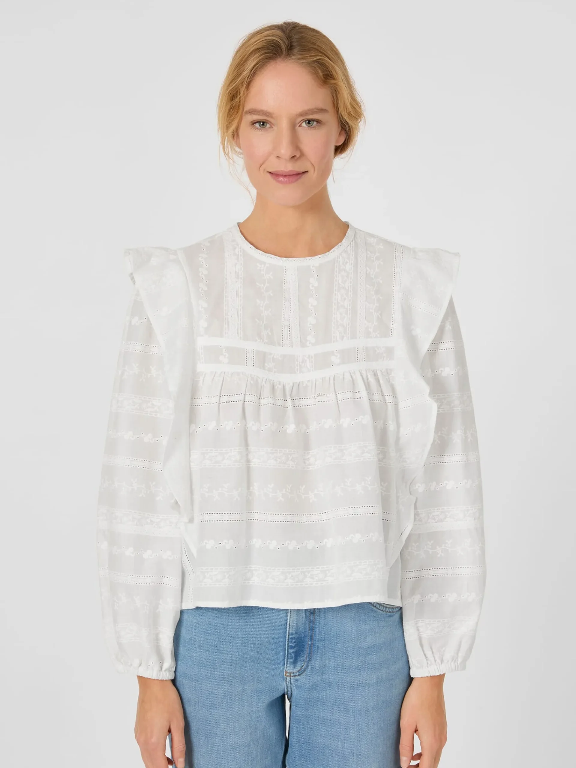 Blusen * LANIUS Damen-Stickereibluse mit Volants Weiß