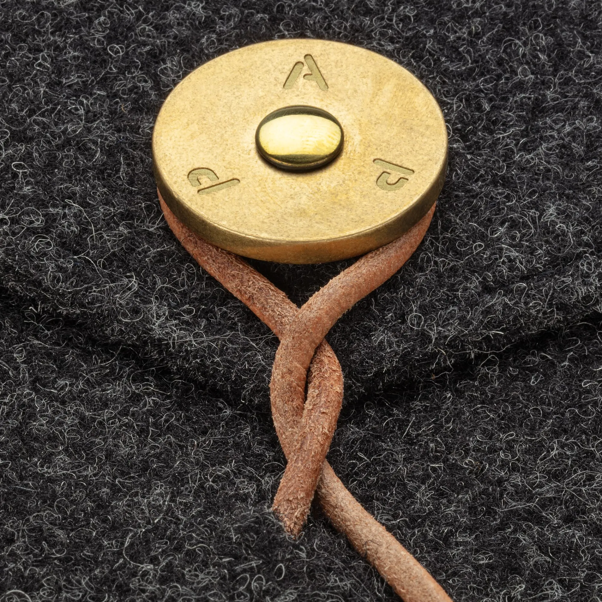 Etuis & Federtaschen|Notebook- & Aktentaschen * P.A.P. Sweden Dokumenten- und Tablethülle Wollfilz Anthrazit
