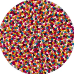 Teppiche * myfelt Filzkugelteppich
