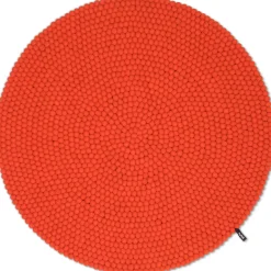 Teppiche * myfelt Filzkugelteppich
