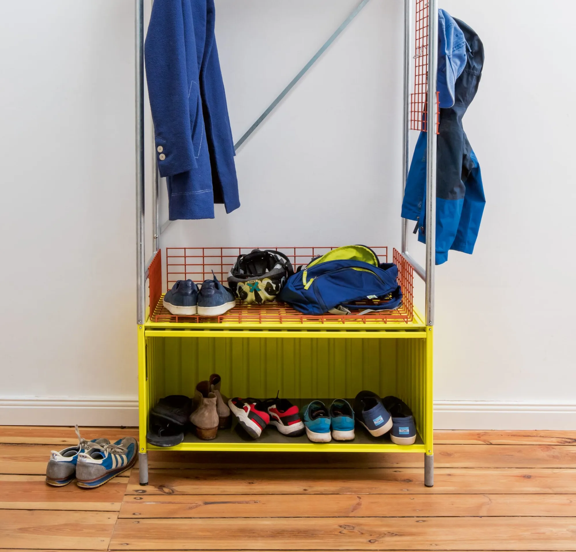 Garderobe & Diele * MAGAZIN Garderobengestell zu Container DS