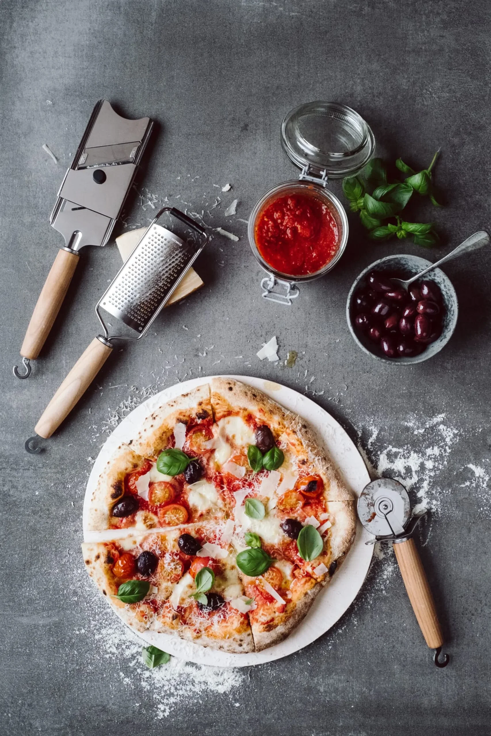 Rostfreie Messer|Backzubehör * Manufactum Pizzaschneider
