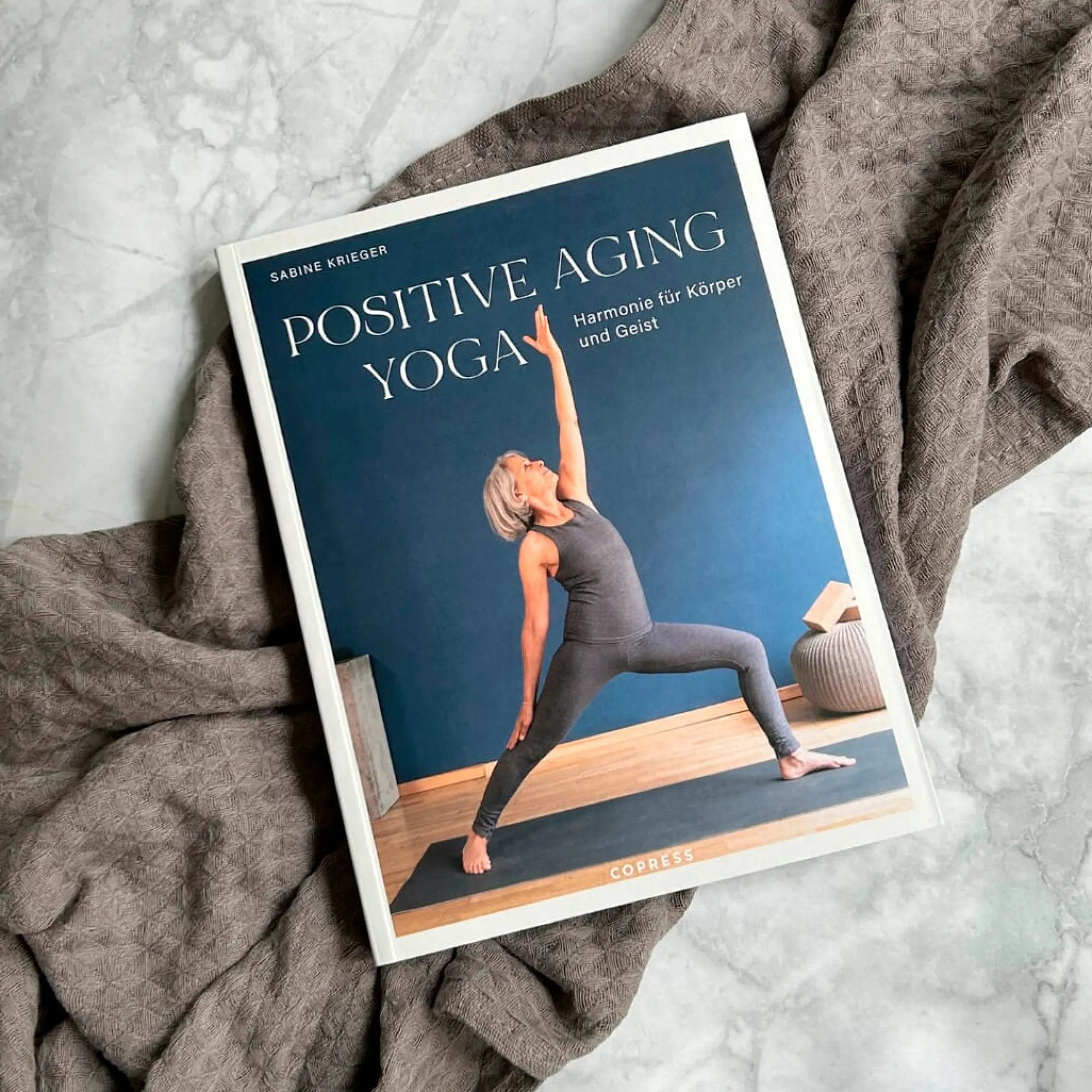 Yogazubehör|Ratgeber * Stiebner Positive Aging Yoga