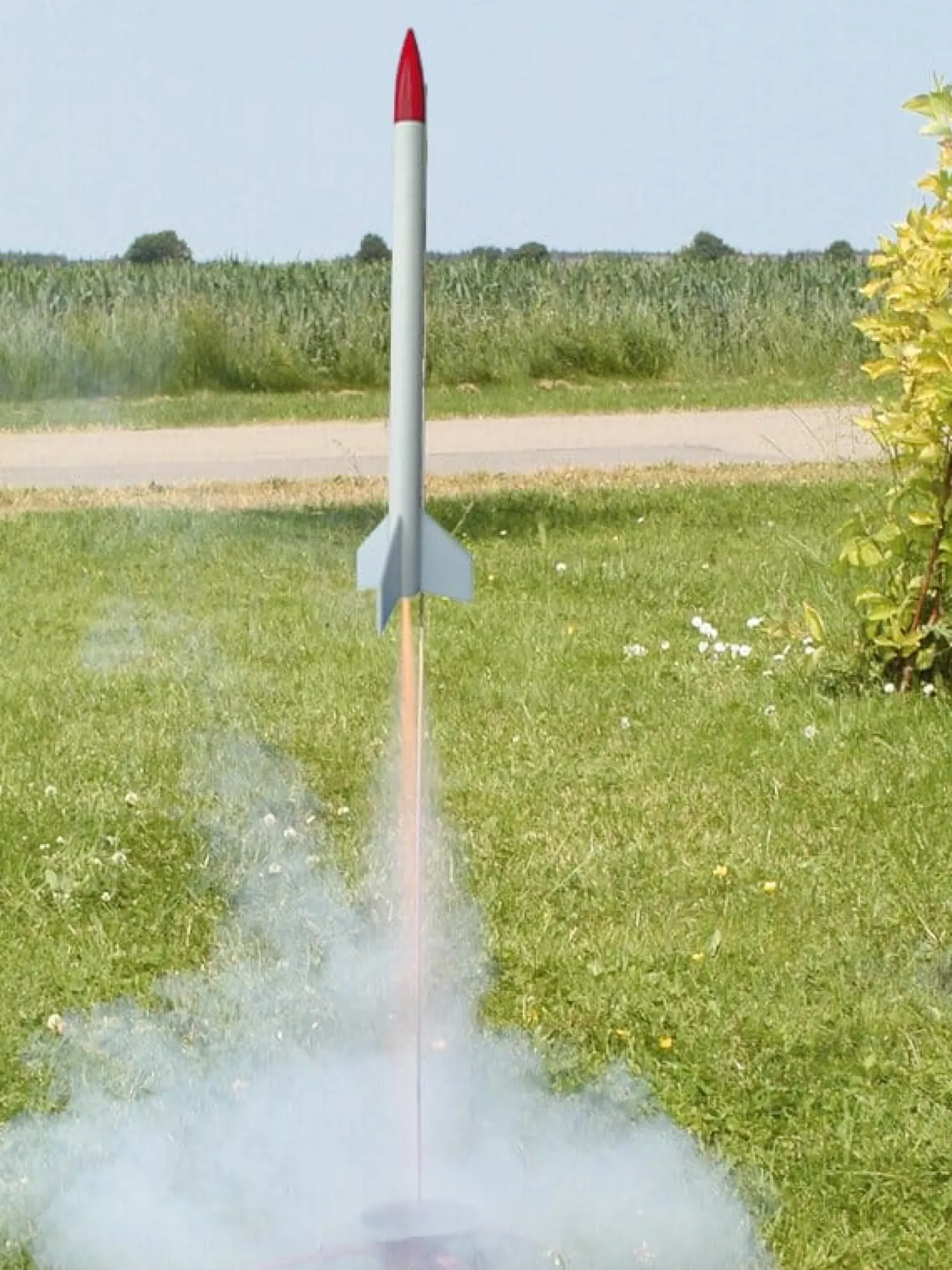 Physikalisches Spielzeug|Konstruktionsspiele * Manufactum Rakete