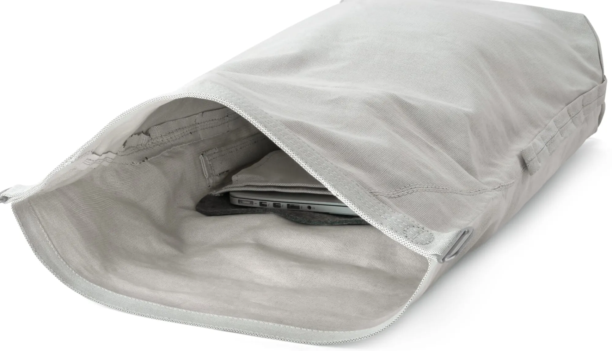 Rucksäcke|Reisetaschen * QWSTION Rucksack Roll Pack Bananatex