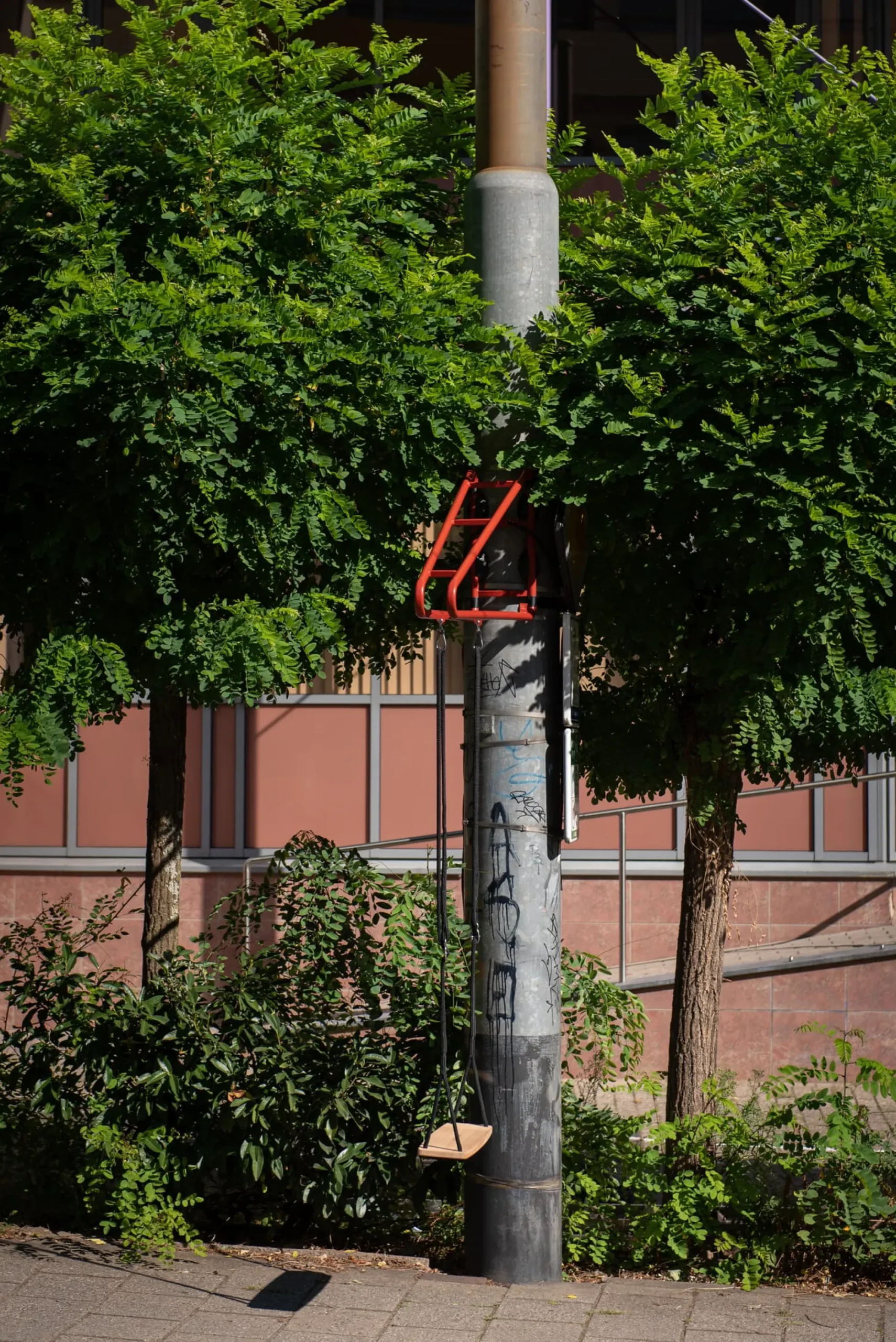 Holzspielzeug|Bewegungsspiele * Weltevree Schaukel Swing