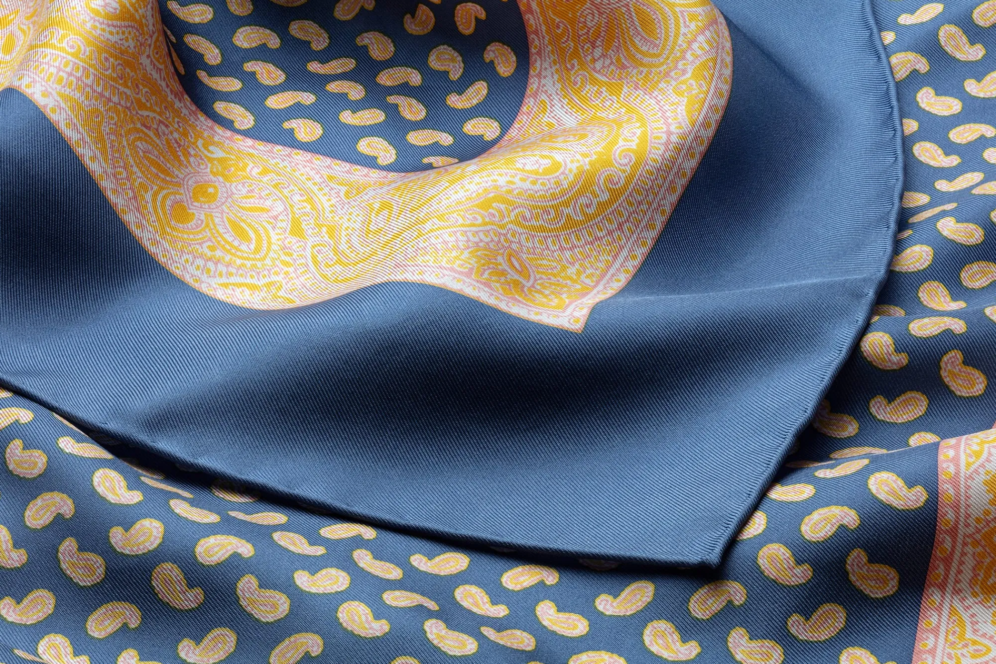 Schals & Tücher * Le Foulard Seidentuch Paisley, Royalblau