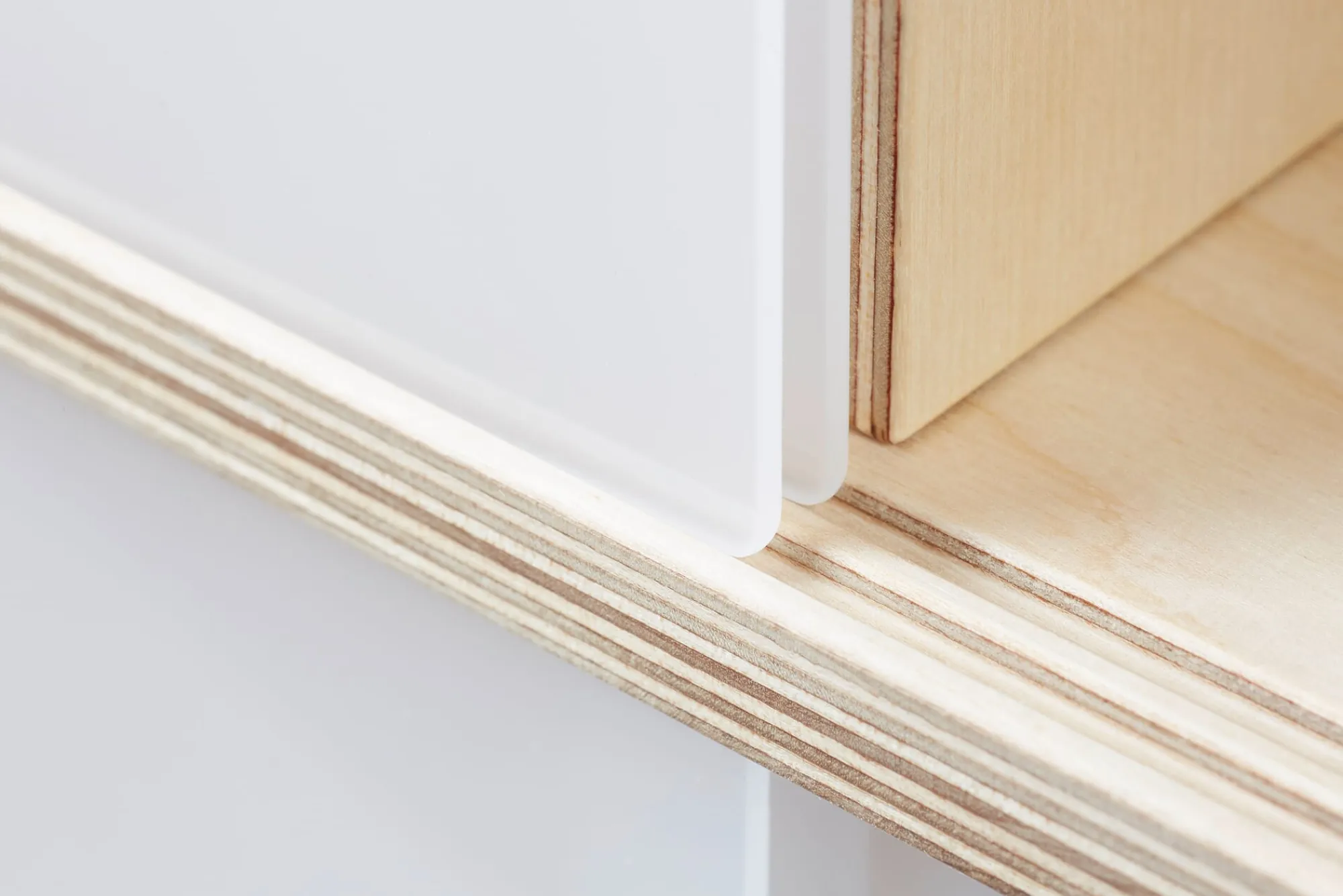 Schränke & Regale * irion Sideboard , flach