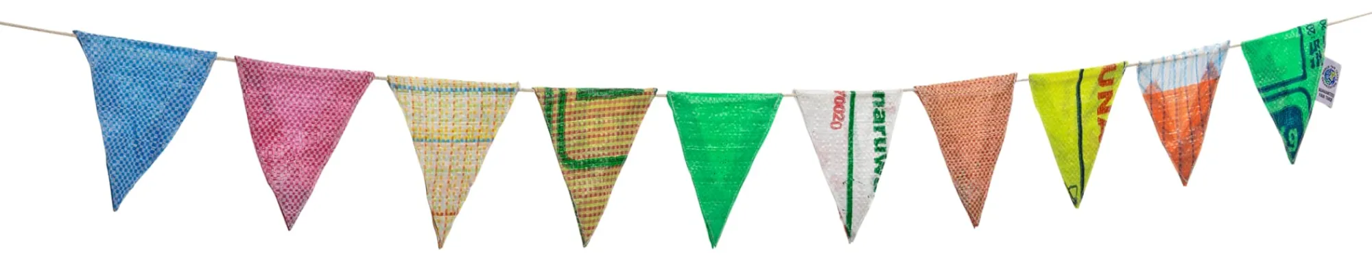 Wohnaccessoires * Fair Squared Wimpelkette Upcycling