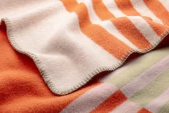 Decken * Lapuan Kankurit Wolldecke Toffee Rot